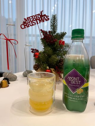 몽베스트 Montbest with Sparkling water Lemon OR Lime 20병(랜덤) — 5점을 준 리뷰어가 2022년 11월 올린 사용 사진