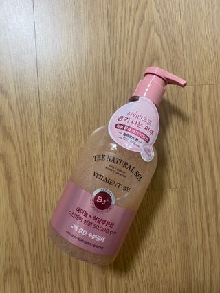 벨먼 내추럴스파 수분광채 스크럽 바디워시 600ml 5종 — 리뷰어가 2022년 5월 올린 사용 사진