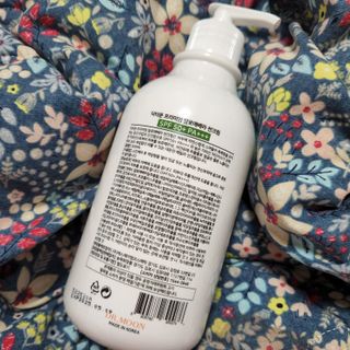 [닥터문] 프리미엄 알로에베라 선크림 500ml — 5점을 준 리뷰어가 2022년 6월 올린 사용 사진