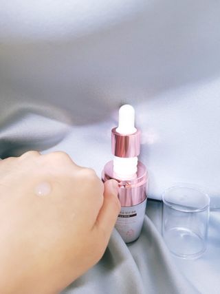 나우 [리브엠] 123억개 엑소좀으로 채운 눈부신 광채, 엑소코어 화이트닝 텐션 앰플 — 3점을 준 리뷰어가 2023년 7월 올린 사용 사진