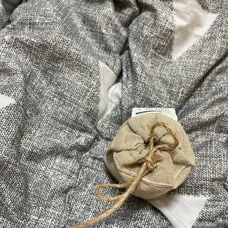 AYU25[아유트웬티파이브]다마스크로즈워터 베이스 천연 수분 촉촉 크림 — 3.5점을 준 리뷰어가 2021년 4월 올린 사용 사진