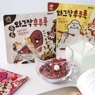 스낵스 와그작후루룩 3종_카카오2봉+아몬드2봉+딸기2봉 (총 6봉) — 5점을 준 리뷰어가 2024년 2월 올린 사용 사진