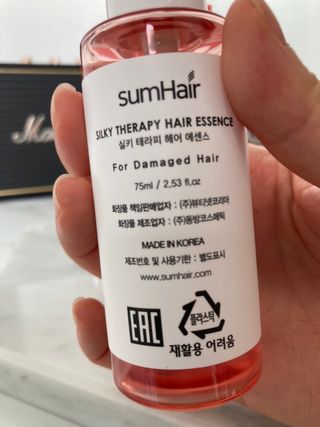 썸헤어 / SUMHAIR 썸헤어 실키 테라피 헤어 에센스 — 5점을 준 리뷰어가 2021년 6월 올린 사용 사진
