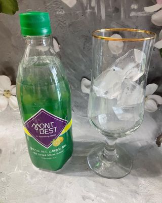 몽베스트 Montbest with Sparkling water Lemon OR Lime 20병(랜덤) — 5점을 준 리뷰어가 2022년 8월 올린 사용 사진