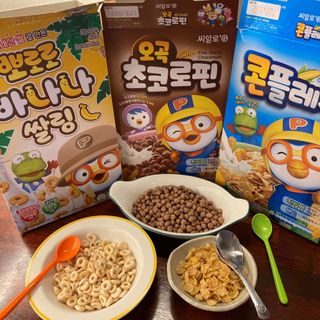 씨알푸드 뽀로로 시리얼 3종 — 5점을 준 리뷰어가 2022년 2월 올린 사용 사진