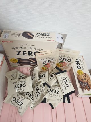 ZERO (초콜릿 칩 쿠키, 카카오 케이크, 후르츠 젤리, 아이스 콜라, 아이스 초코바) — 5점을 준 리뷰어가 2022년 6월 올린 사용 사진