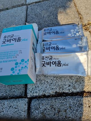 프리마인 유산균 국가지정연구소 선정, 살아있는 생유산균 200억 마리의 힘. 유산균n굿바이옴플러스 — 5점을 준 리뷰어가 2021년 10월 올린 사용 사진