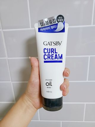 [갸스비] 곱슬 머리부터 파마까지 남자의 컬을 위한 갸스비 컬크림 — 5점을 준 리뷰어가 2021년 5월 올린 사용 사진