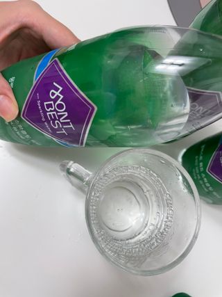 몽베스트 Montbest with Sparkling water Plain 20병 — 5점을 준 리뷰어가 2021년 11월 올린 사용 사진