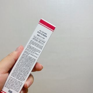닥터셀멜로 셀멜로 올인원 선스크린 — 3점을 준 리뷰어가 2021년 6월 올린 사용 사진