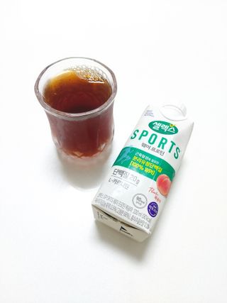 셀렉스스포츠 셀렉스 스포츠 웨이 프로틴 복숭아_ 330ml x 12팩 — 5점을 준 리뷰어가 2021년 10월 올린 사용 사진