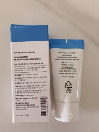 더마포레스트 모이스처라이징 아쿠아크림 / 수분크림 히알루론산 펩타이드 보습 미백 주름개선 — 5점을 준 리뷰어가 2021년 7월 올린 사용 사진