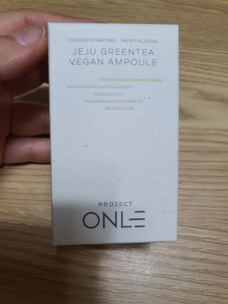 프로젝트오늘 제주 녹차 비건 앰플 — 5점을 준 리뷰어가 2021년 11월 올린 사용 사진