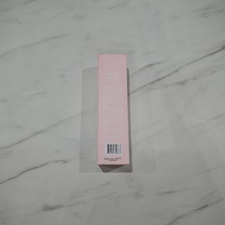 [유니프] 헤어 샤이니 핑크 컬러 트리트먼트240g — 4점을 준 리뷰어가 2023년 11월 올린 사용 사진