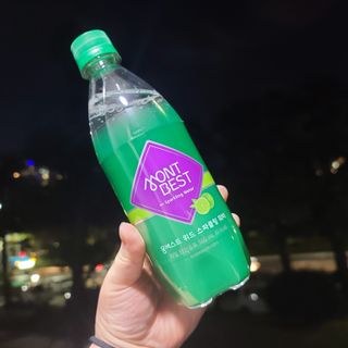 몽베스트 Montbest with Sparkling water Lime20병 — 5점을 준 리뷰어가 2021년 10월 올린 사용 사진
