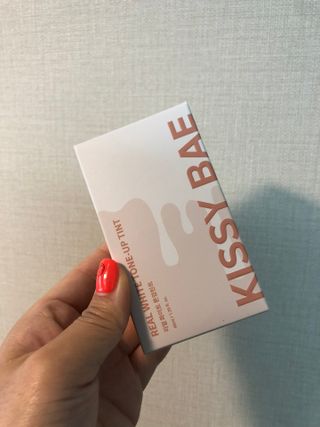KISSY BAE 키시베이 키시베이 리얼화이트 톤업틴트 — 3.5점을 준 리뷰어가 2021년 8월 올린 사용 사진
