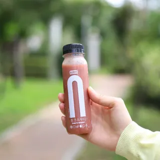 BLENDY'S 핑크 스무디+블론디 스무디 — 5점을 준 리뷰어가 2021년 9월 올린 사용 사진