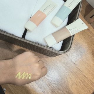[후르디아] 끈적임 없는 착한성분 비건  핸드크림 3종 — 4점을 준 리뷰어가 2023년 12월 올린 사용 사진