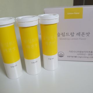 [슬림드랍 레몬맛] 건기식 다이어트 보조제 겸 비타민 — 5점을 준 리뷰어가 2022년 1월 올린 사용 사진