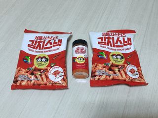 [서울시스터즈] 김치시즈닝 국내 최초 뿌려먹는 김치파우더 100g 1개+ 신제품 김치스낵 90g 2개 — 5점을 준 리뷰어가 2021년 8월 올린 사용 사진
