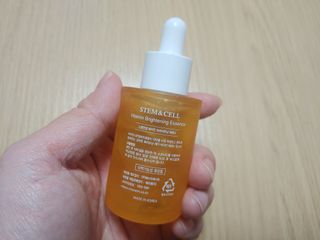 체르엠 스템앤셀 비타민 브라이트닝 에센스 30ml 1개 — 5점을 준 리뷰어가 2022년 2월 올린 사용 사진