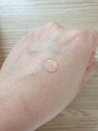 체르엠 스템앤셀 비타민 브라이트닝 에센스 30ml 1개 — 5점을 준 리뷰어가 2021년 8월 올린 사용 사진