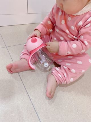 유비맘 트라이탄 코니빨대컵_컬러 랜덤 발송 — 5점을 준 리뷰어가 2021년 1월 올린 사용 사진