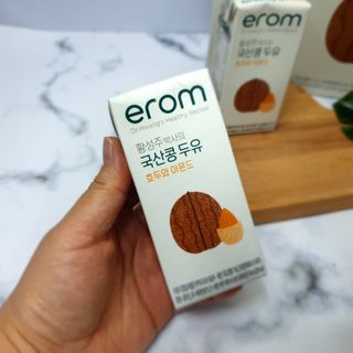 이롬 erom 황성주박사의 국산콩 두유 호두와 아몬드 — 5점을 준 리뷰어가 2020년 12월 올린 사용 사진