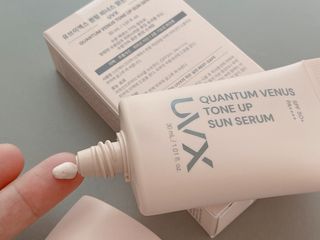 UVX 퀀텀 비너스 맑은 톤업 선세럼 — 5점을 준 리뷰어가 2024년 2월 올린 사용 사진