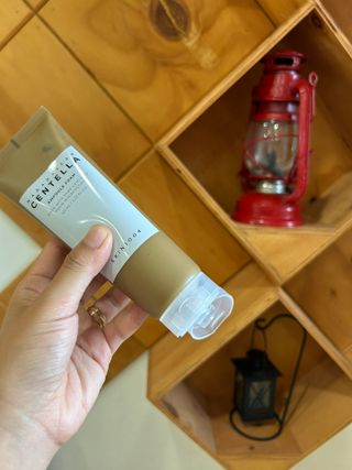 스킨1004 [SKIN1004] 마다가스카르 센텔라 앰플 폼 125ml — 5점을 준 리뷰어가 2024년 9월 올린 사용 사진