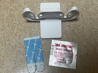 3M 클립이 유연한 칫솔걸이 + 물받이 분리 가능 비누 받침대 — 5점을 준 리뷰어가 2024년 5월 올린 사용 사진