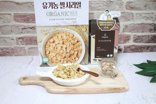 씨알푸드 유기농 쌀 시리얼 390g + 갓 구운 유기농 발아통곡물 150g — 5점을 준 리뷰어가 2021년 12월 올린 사용 사진