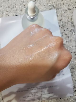 브에노 파리퀸 윌 페이스 오일 — 4.5점을 준 리뷰어가 2021년 6월 올린 사용 사진