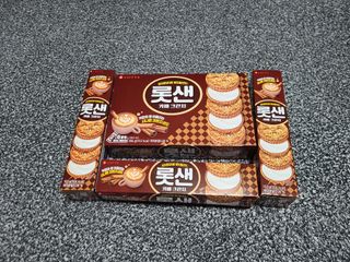 롯데제과 롯샌 카페크런치 — 5점을 준 리뷰어가 2021년 10월 올린 사용 사진