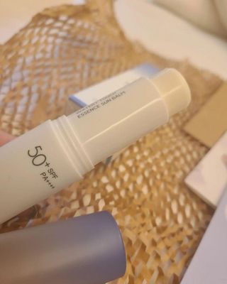 아이레시피 워터리터치 에센스 선 밤 [SPF50+/PA++++] — 4점을 준 리뷰어가 2023년 3월 올린 사용 사진