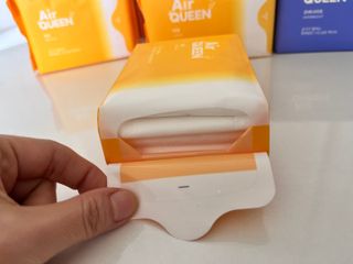 에어퀸 뉴브레스 유기농 생리대 4종 (팬티라이너 20P + 중형 10P + 대형 10P + 오버나이트 8P)_체험단 2차 — 5점을 준 리뷰어가 2024년 11월 올린 사용 사진