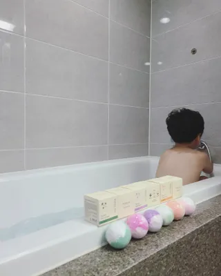 버블데이 배쓰밤 거품입욕제 버블바 6종 — 5점을 준 리뷰어가 2021년 9월 올린 사용 사진