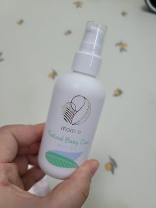 mom e 맘이 내추럴 베이비 케어 크림+바디오일 — 5점을 준 리뷰어가 2021년 1월 올린 사용 사진
