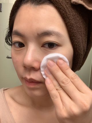 리더스코스메틱 리더스 카밍 바이오틱스 에센스 워터 — 4.5점을 준 리뷰어가 2022년 1월 올린 사용 사진