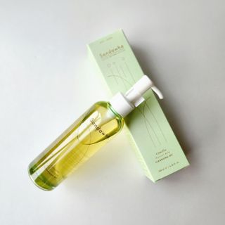 스킨큐어 산다화 순한 클렌징 동백 오일 200ml — 5점을 준 리뷰어가 2023년 5월 올린 사용 사진