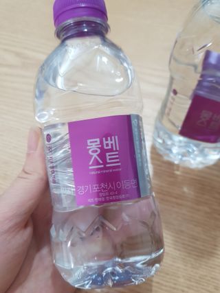 몽베스트 [MONTBEST] 330mL 20병 — 5점을 준 리뷰어가 2021년 10월 올린 사용 사진