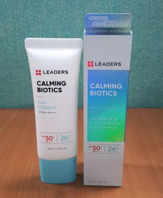 리더스코스메틱 리더스 카밍 바이오틱스 선 에센스 SPF 50+ PA++++ — 5점을 준 리뷰어가 2022년 8월 올린 사용 사진