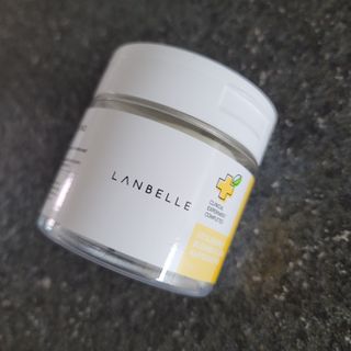 랑벨 비타 에너지 잡티 앰플 패드 65매 (투명하고 밝은 얼굴 광채패드) — 5점을 준 리뷰어가 2022년 6월 올린 사용 사진