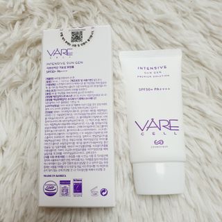 바르셀 톤업 무기자차 자외선차단제 순한 선크림 인텐시브 선 젠 50ml — 4.5점을 준 리뷰어가 2021년 11월 올린 사용 사진