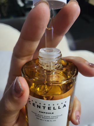 [스킨1004] 마다가스카르 센텔라 앰플 100ml — 5점을 준 리뷰어가 2024년 5월 올린 사용 사진