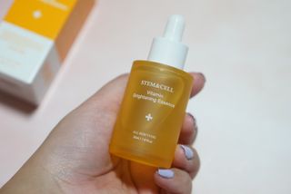 체르엠 스템앤셀 비타민 브라이트닝 에센스 30ml 1개 — 5점을 준 리뷰어가 2021년 9월 올린 사용 사진