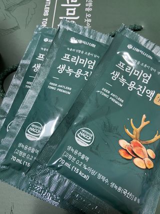 서울약사신협 약사신협_생녹용 진액_70ml x 30포 — 5점을 준 리뷰어가 2021년 7월 올린 사용 사진