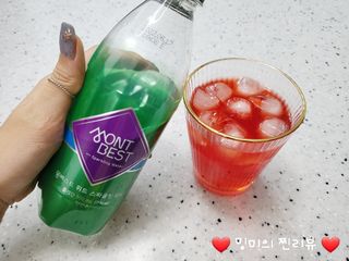 몽베스트 Montbest with Sparkling water Plain 20병 — 4점을 준 리뷰어가 2021년 10월 올린 사용 사진