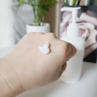 엠디스픽 무향 바리스타 핸드크림 대용량 250g — 5점을 준 리뷰어가 2022년 11월 올린 사용 사진