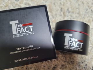 The Fact 더팩트 에스에프엔 브라이트닝 안티 링클 크림 50ml — 5점을 준 리뷰어가 2022년 5월 올린 사용 사진